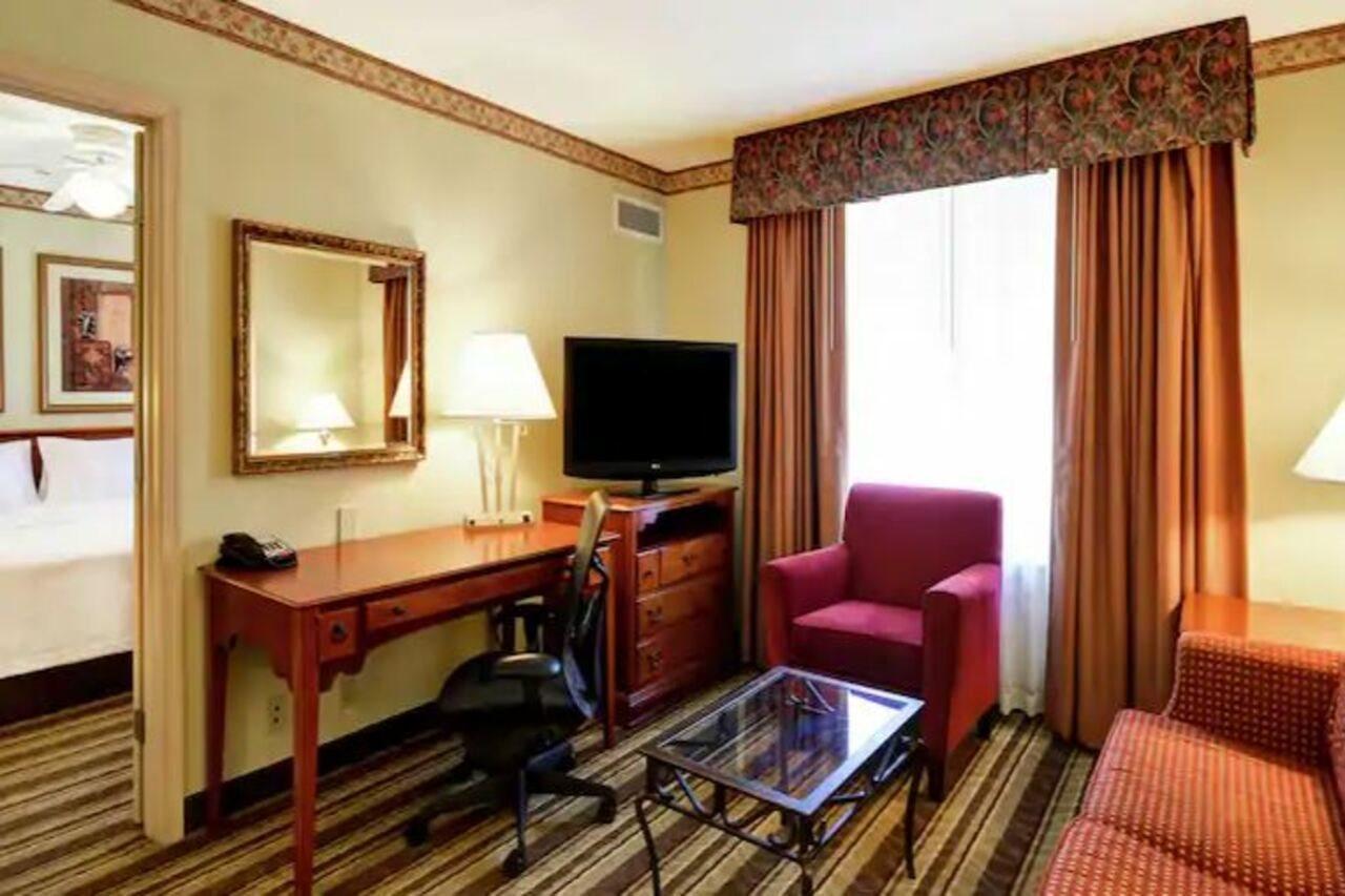 Homewood Suites By Hilton Chester Extérieur photo