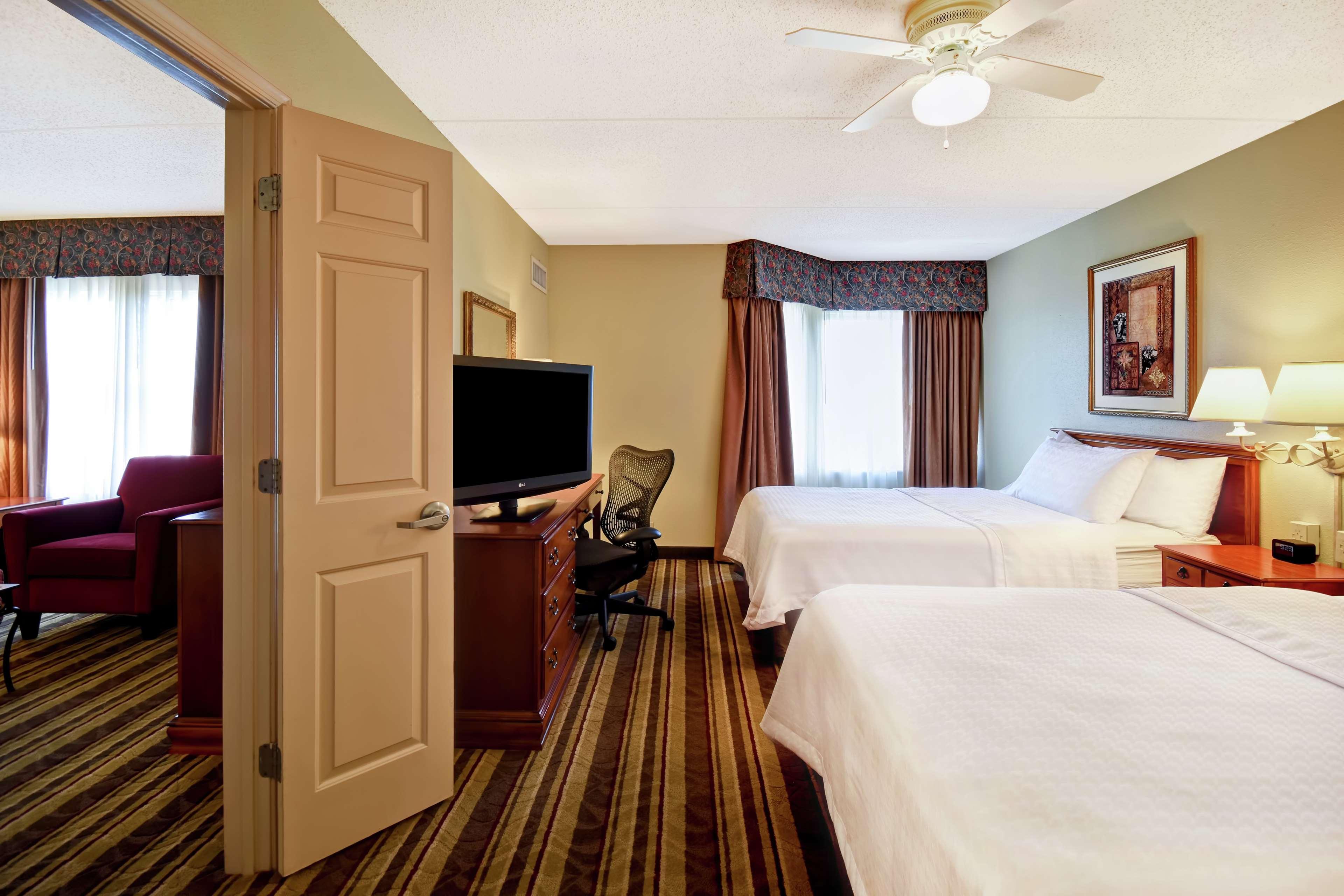 Homewood Suites By Hilton Chester Extérieur photo