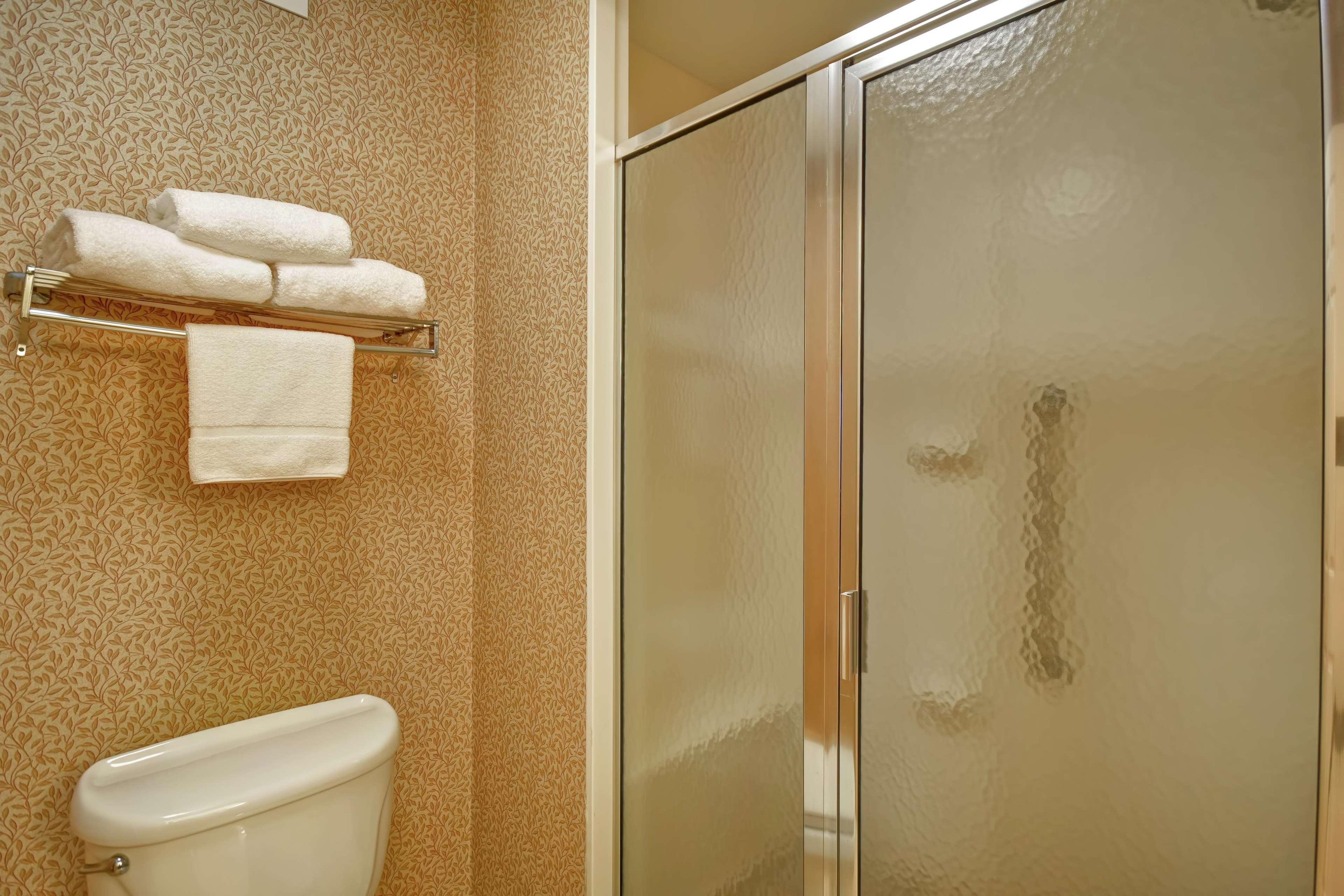 Homewood Suites By Hilton Chester Extérieur photo