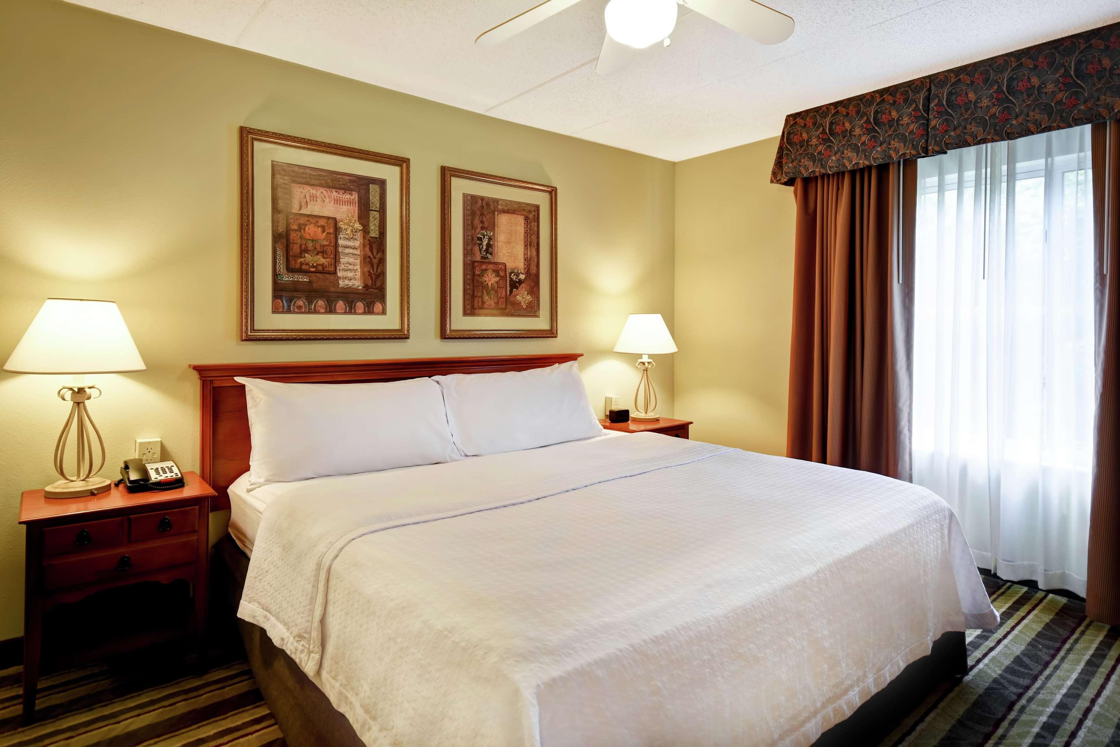 Homewood Suites By Hilton Chester Extérieur photo