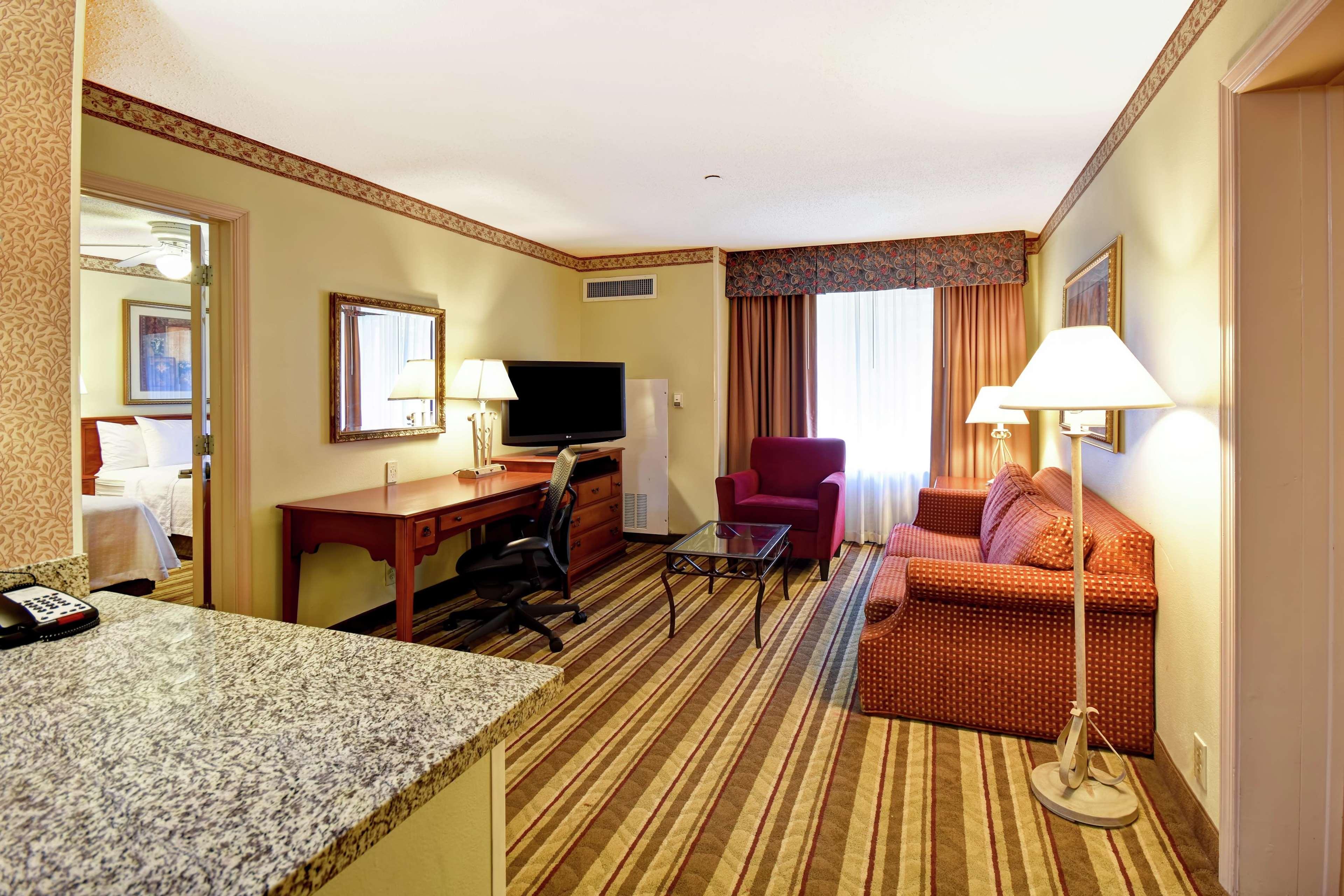 Homewood Suites By Hilton Chester Extérieur photo