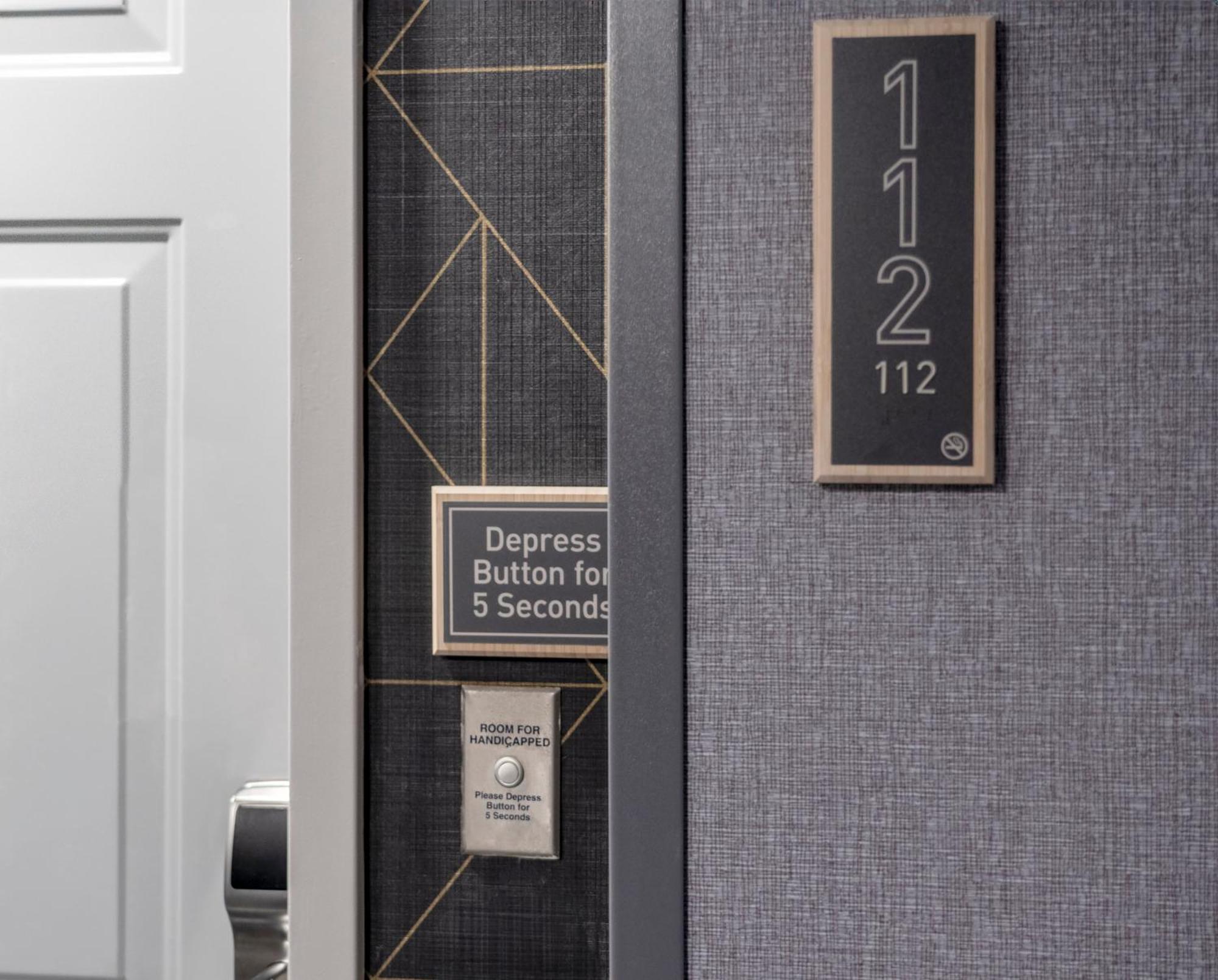 Homewood Suites By Hilton Chester Extérieur photo