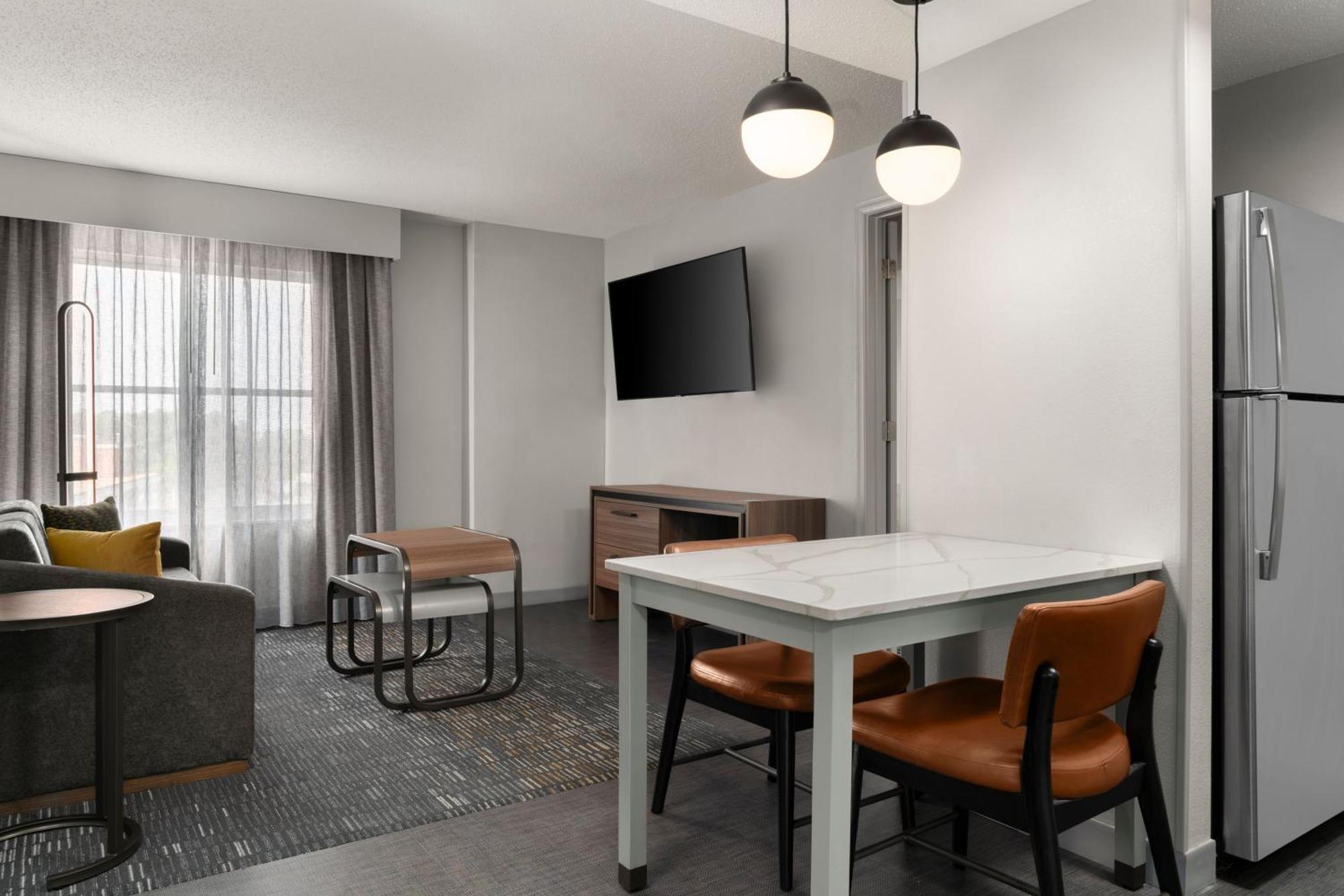 Homewood Suites By Hilton Chester Extérieur photo