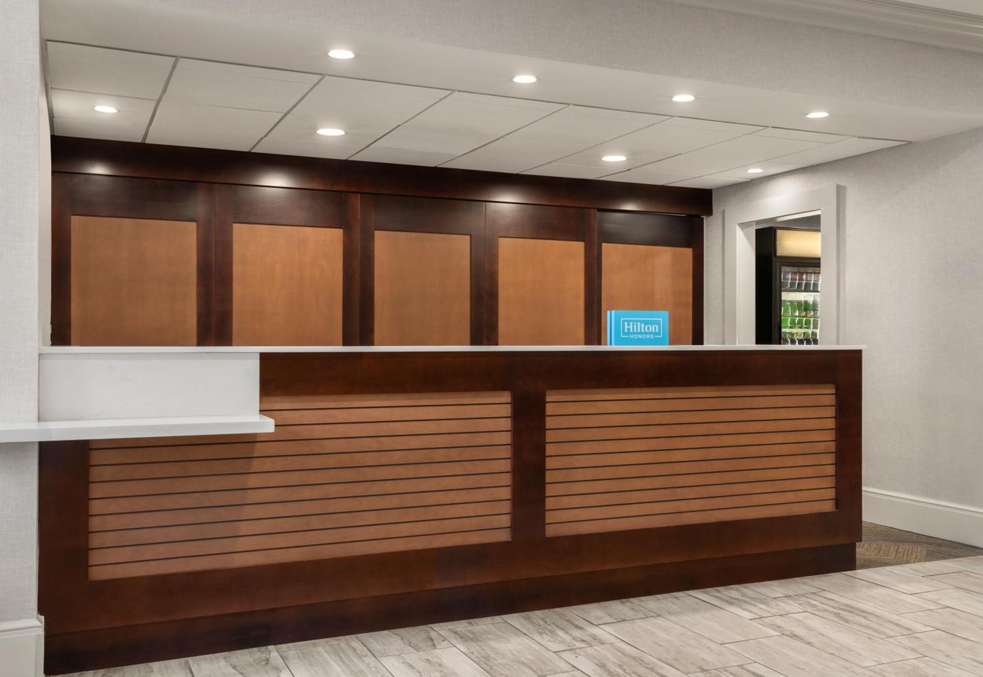 Homewood Suites By Hilton Chester Extérieur photo