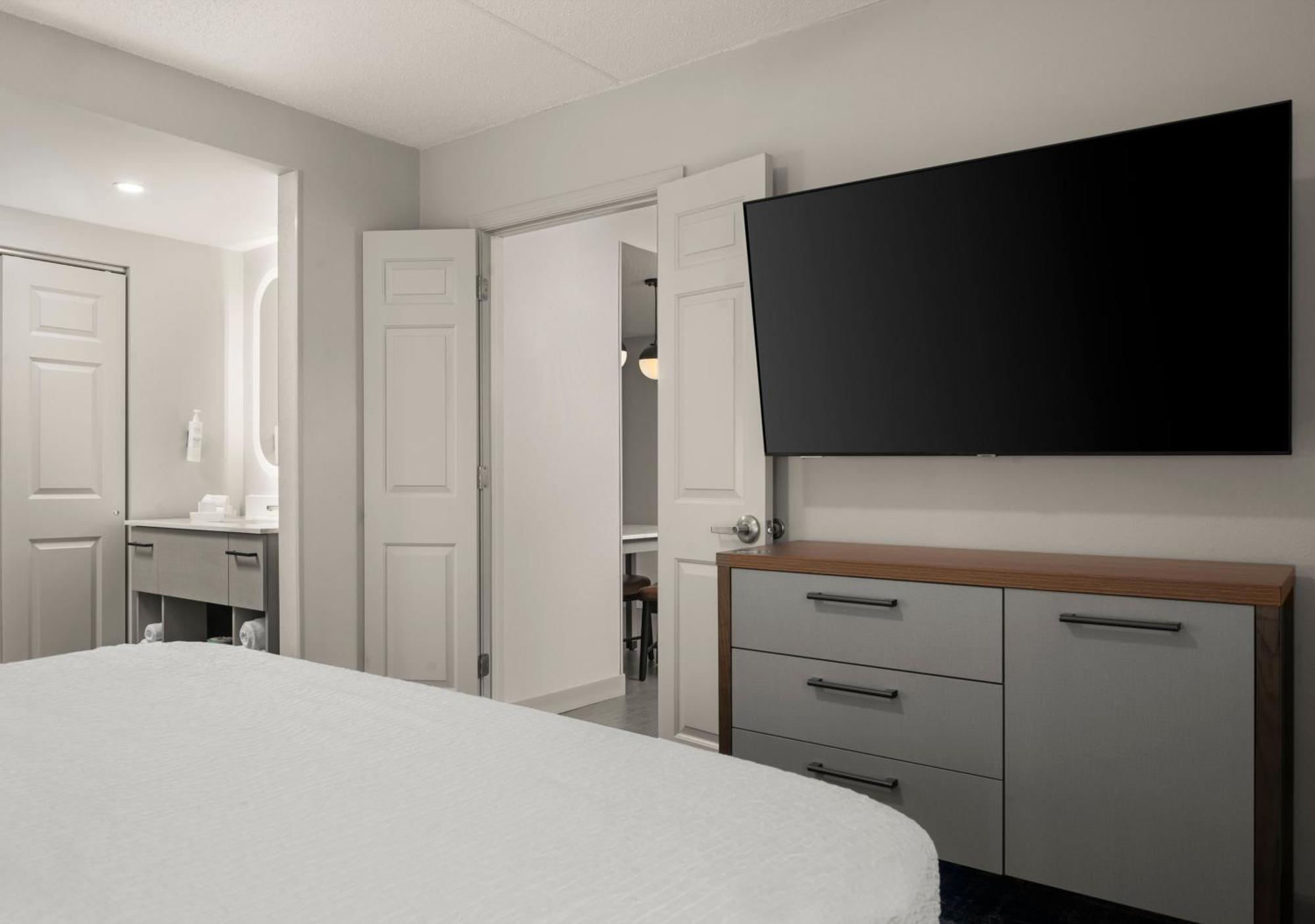 Homewood Suites By Hilton Chester Extérieur photo