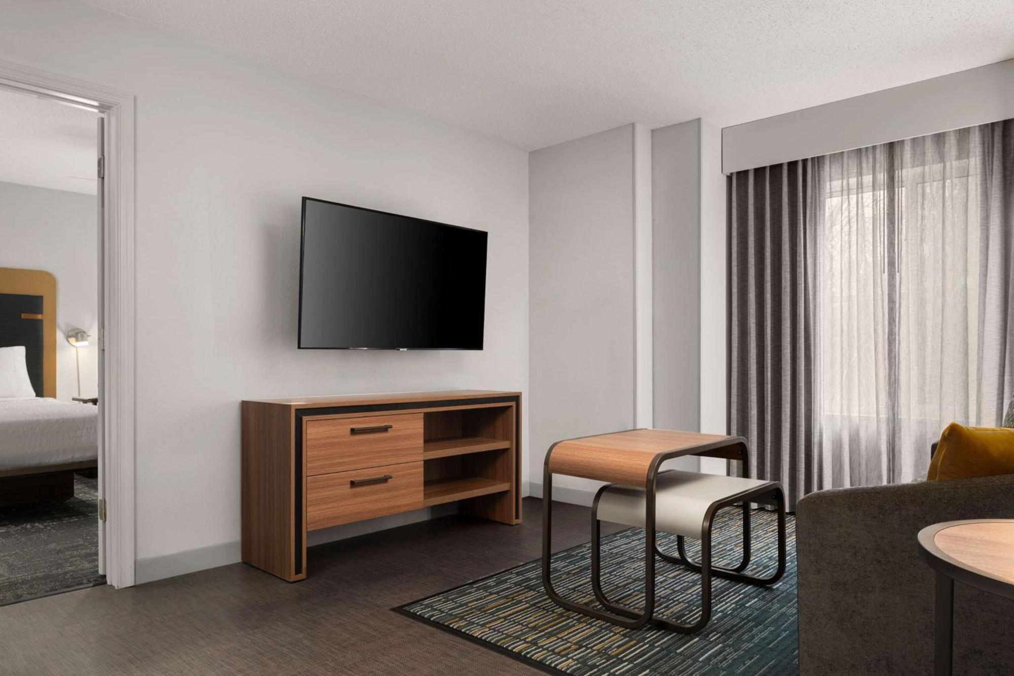 Homewood Suites By Hilton Chester Extérieur photo