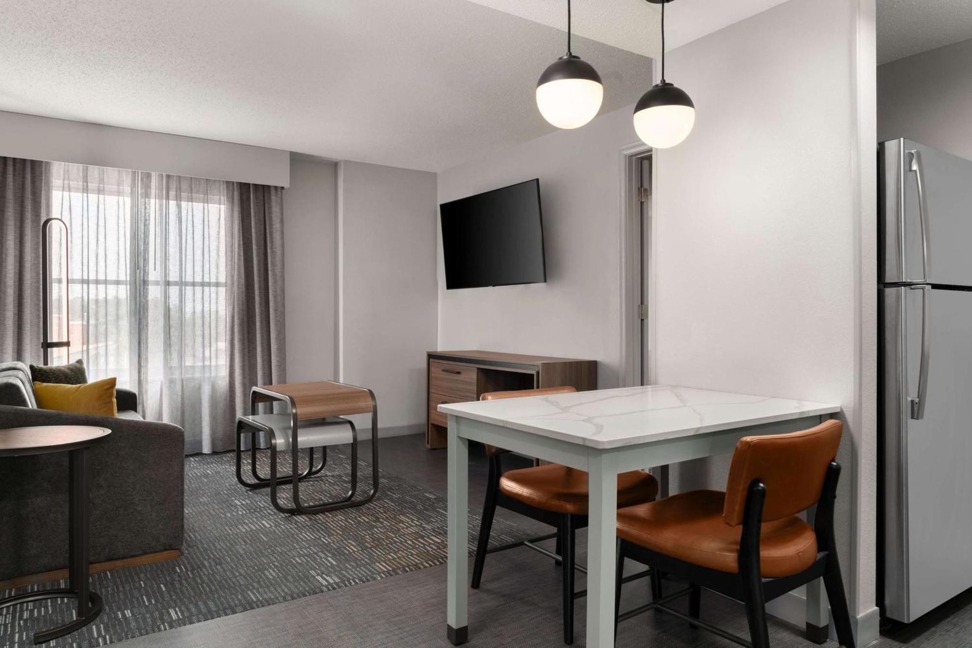 Homewood Suites By Hilton Chester Extérieur photo